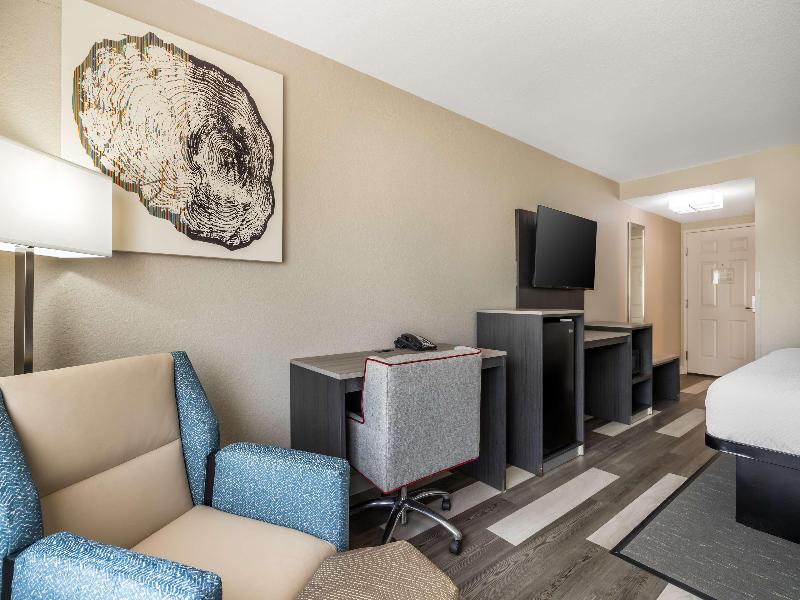 Best Western Prime Inn & Suites image