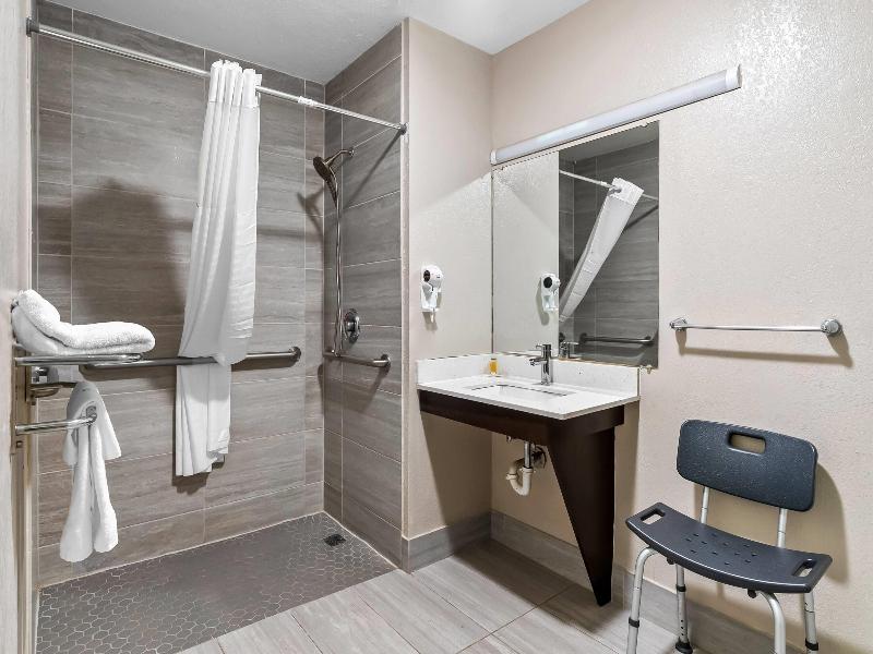 Days Inn by Wyndham Simpsonville image