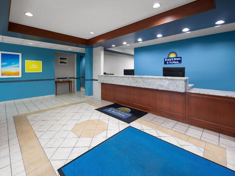 Days Inn & Suites by Wyndham Seaford
