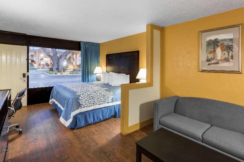 Hotel Days Inn & Suites by Wyndham Port Richey