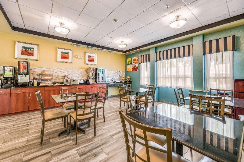 Quality Inn Poughkeepsie image