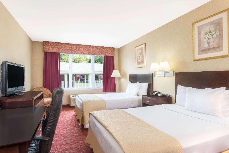 Quality Inn Poughkeepsie image