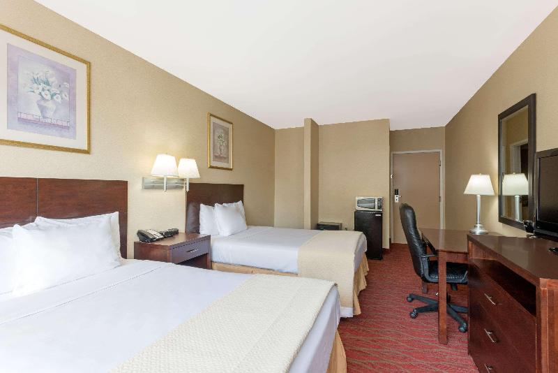 Quality Inn Poughkeepsie image