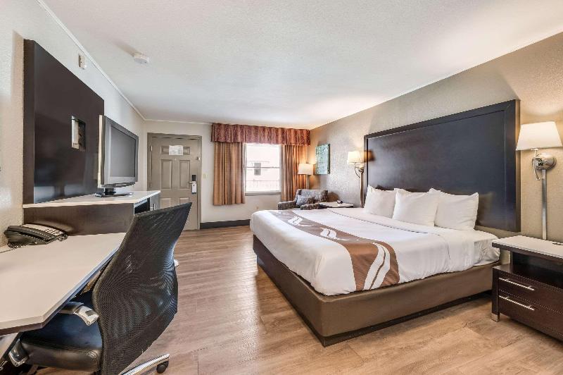 Quality Inn Poughkeepsie image