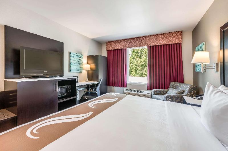 Quality Inn Poughkeepsie image