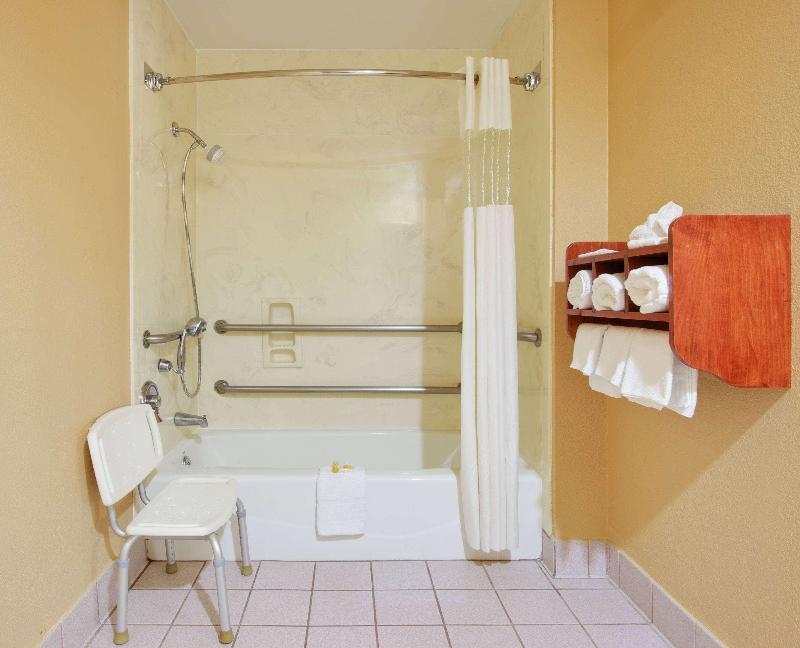 Days Inn by Wyndham Fairfield image