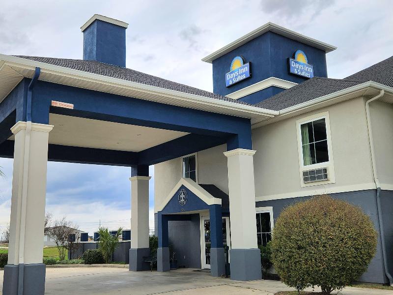 Days Inn & Suites By Wyndham Thibodaux — general view