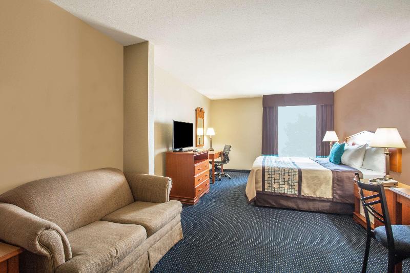 Days Inn & Suites By Wyndham Thibodaux image