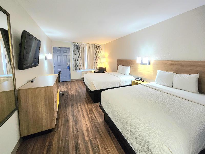 QUADRUPLE Accessible-Two Queen Beds