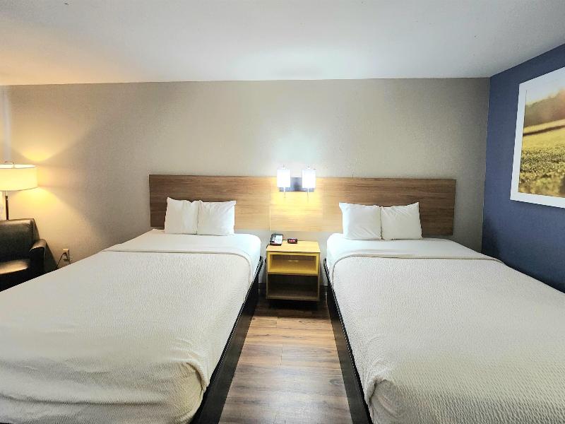 QUADRUPLE Accessible-Two Queen Beds