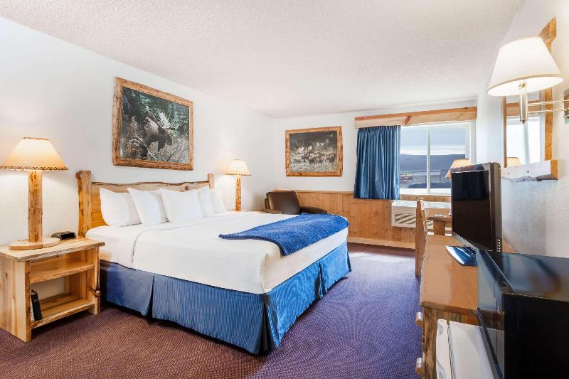 Days Inn By Wyndham Sandpoint image