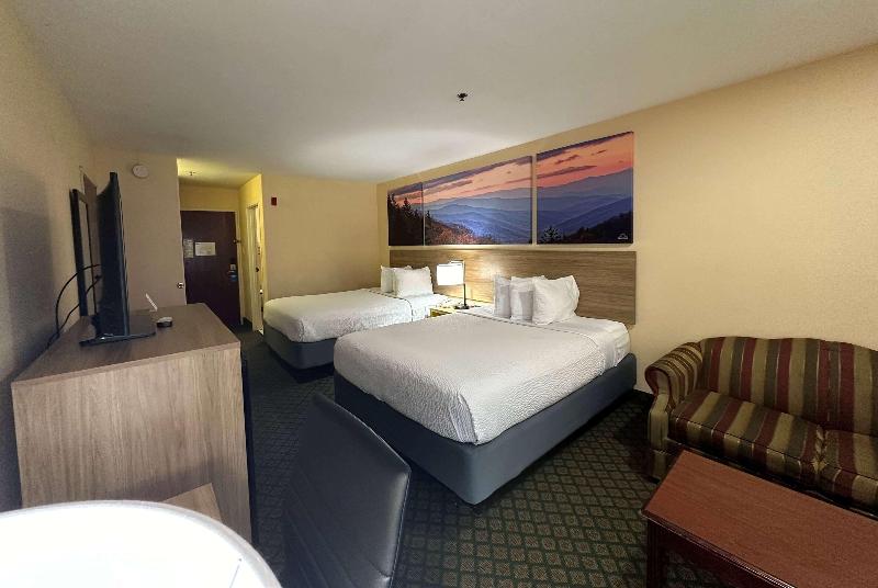 Days Inn & Suites By Wyndham Eunice image