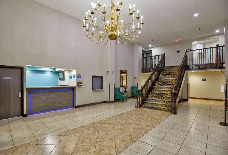 Days Inn By Wyndham Tunica Resorts image