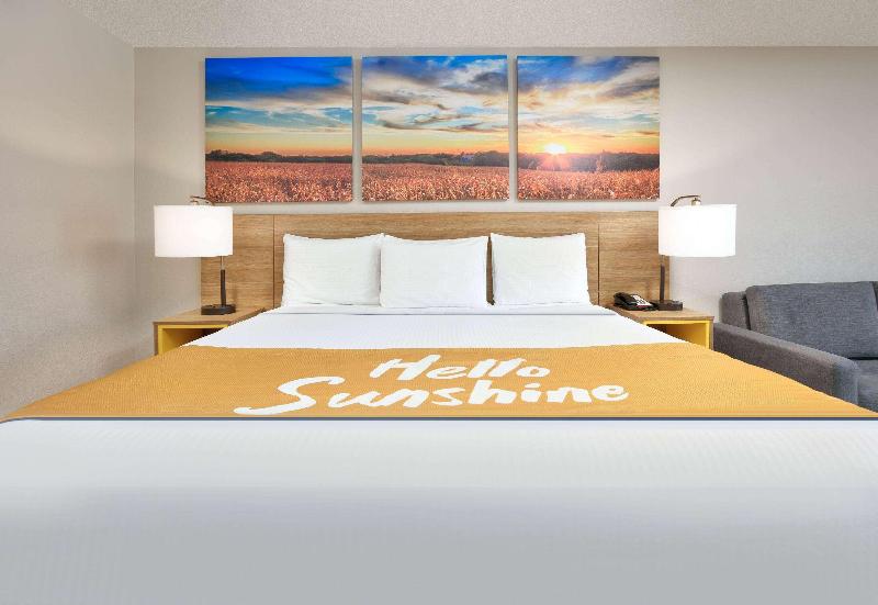 Days Inn By Wyndham Tunica Resorts image