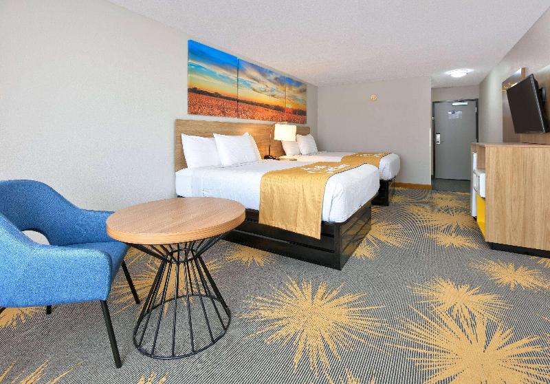 Days Inn By Wyndham Tunica Resorts image