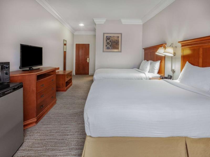 Days Inn by Wyndham Alta Vista image