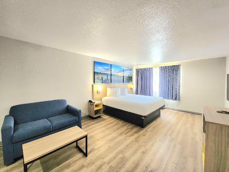 DOUBLE KING BED NON SMOKING — photo 5