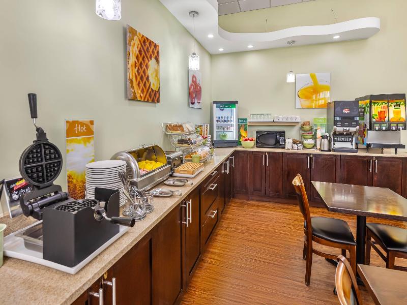 Quality Inn & Suites Whitecourt
