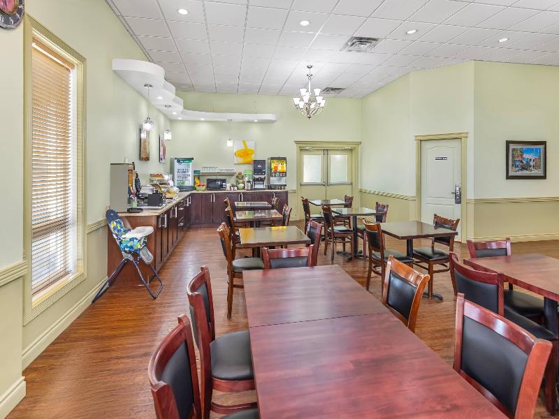 Quality Inn & Suites Whitecourt