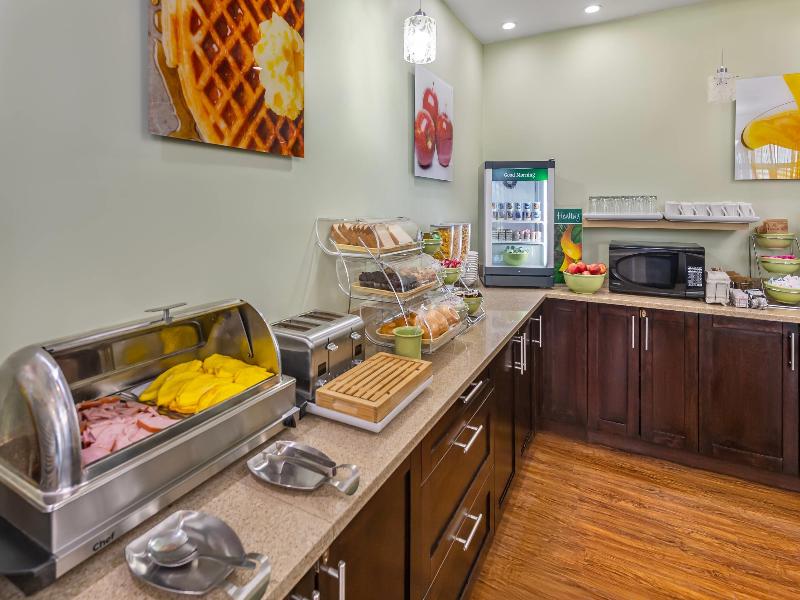 Quality Inn & Suites Whitecourt