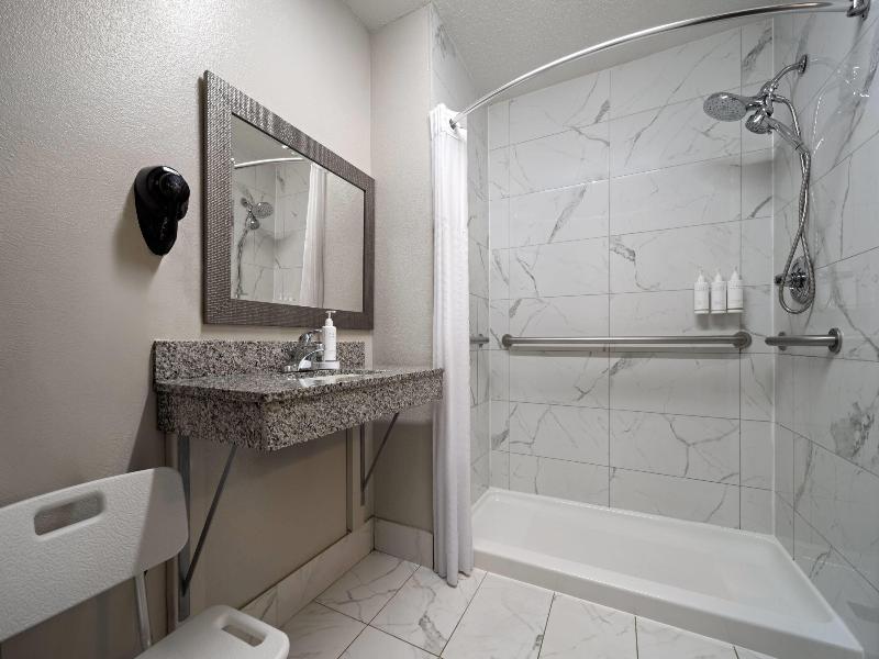Days Inn By Wyndham Mauldin/Greenville image