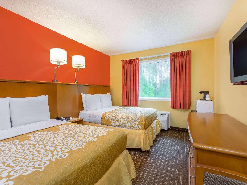 Days Inn By Wyndham Chincoteague Island image