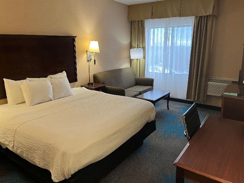 Days Inn By Wyndham Duluth Lakewalk image