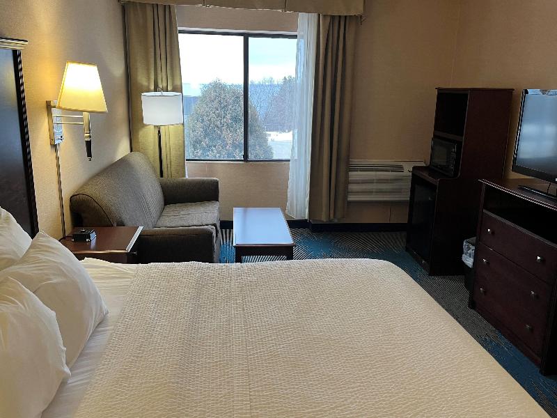 Days Inn By Wyndham Duluth Lakewalk image