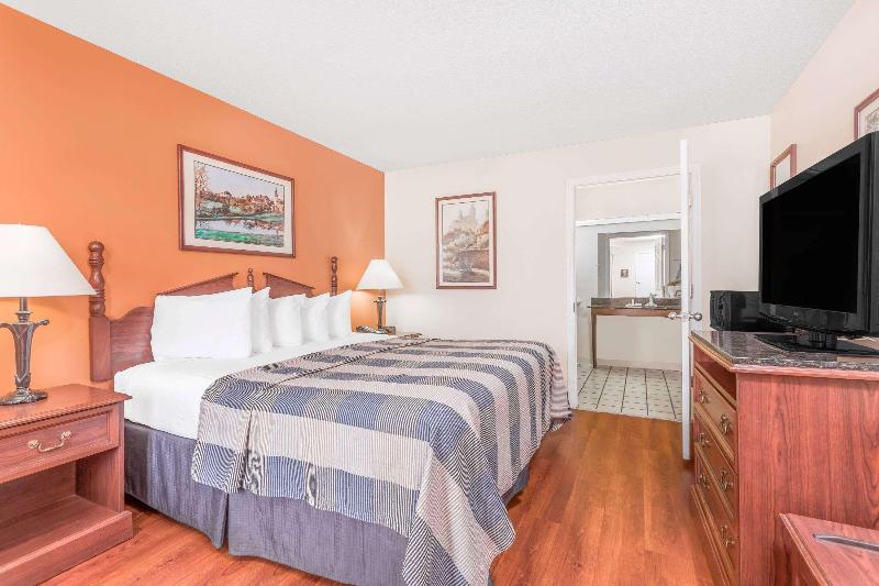 Bed room