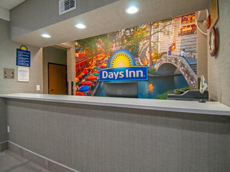 Days Inn Suites by Wyndham San Antonio N/Stone Oak image