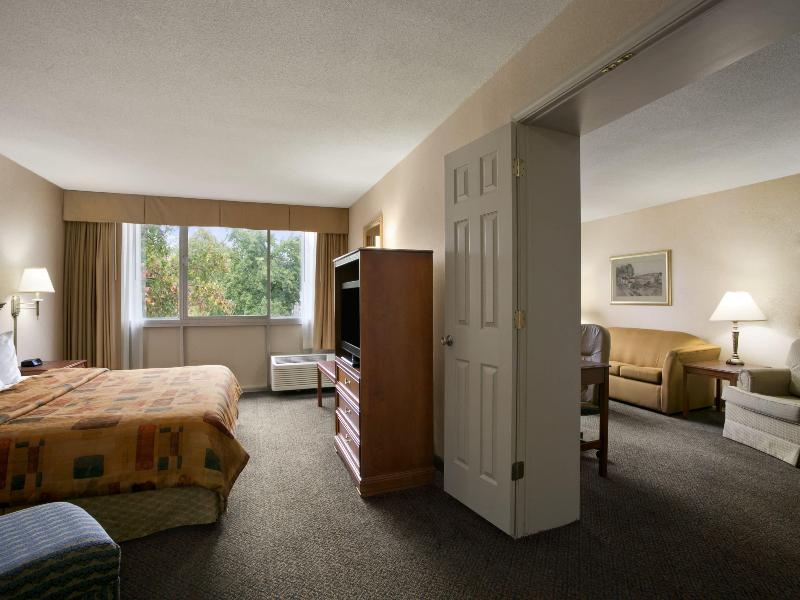 Days Inn By Wyndham Sidney image