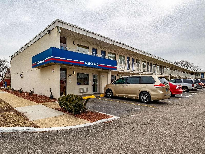 Motel 6 Joliet I-80 image