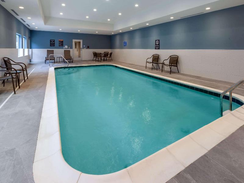 Howard Johnson Hotel - Middletown image