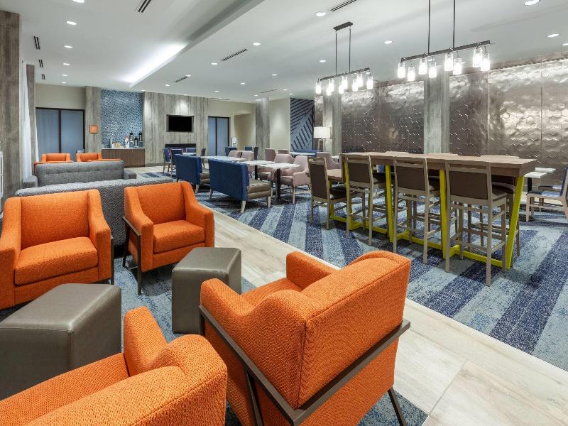 Howard Johnson Hotel - Middletown image