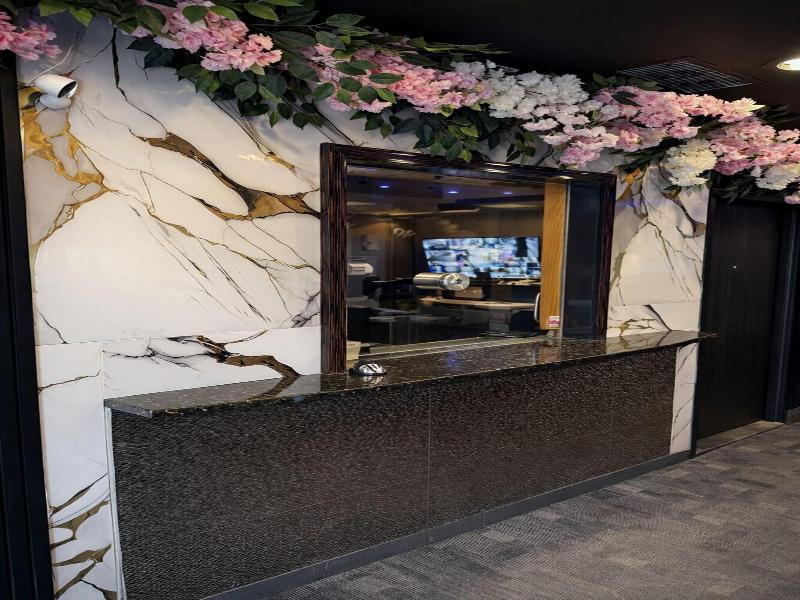 Cabana Hotel Bronx Yankee Stadium NYC image
