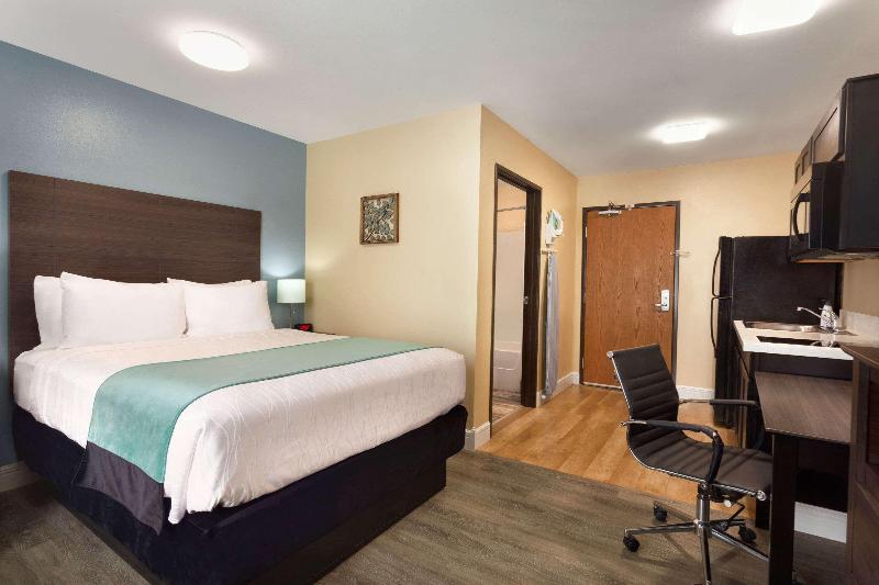 Hawthorn Suites By Wyndham St.Robert/Leonard Wood image