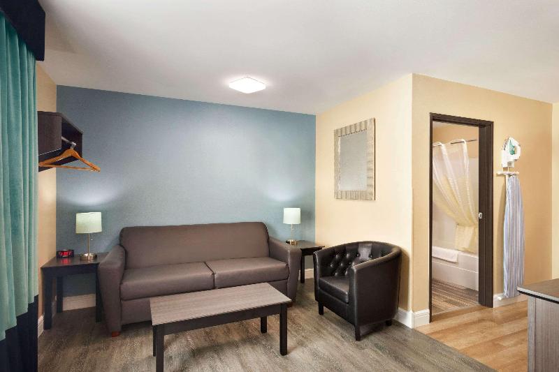 Hawthorn Suites By Wyndham St.Robert/Leonard Wood image
