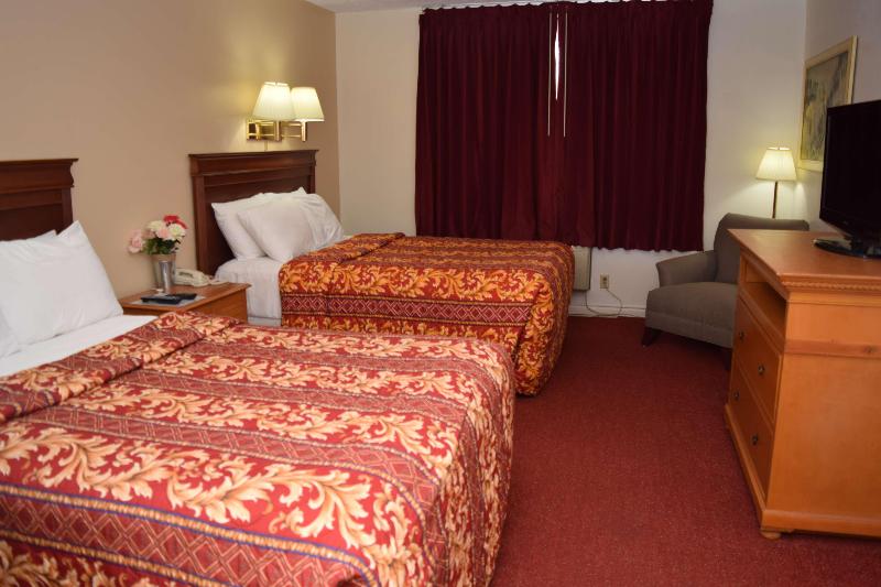 Knights Inn Oswego image