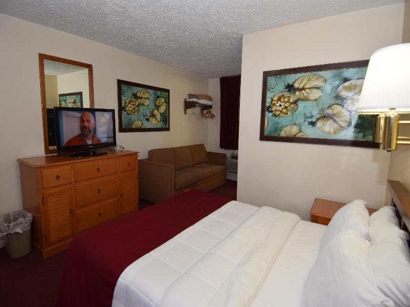 Knights Inn Oswego image