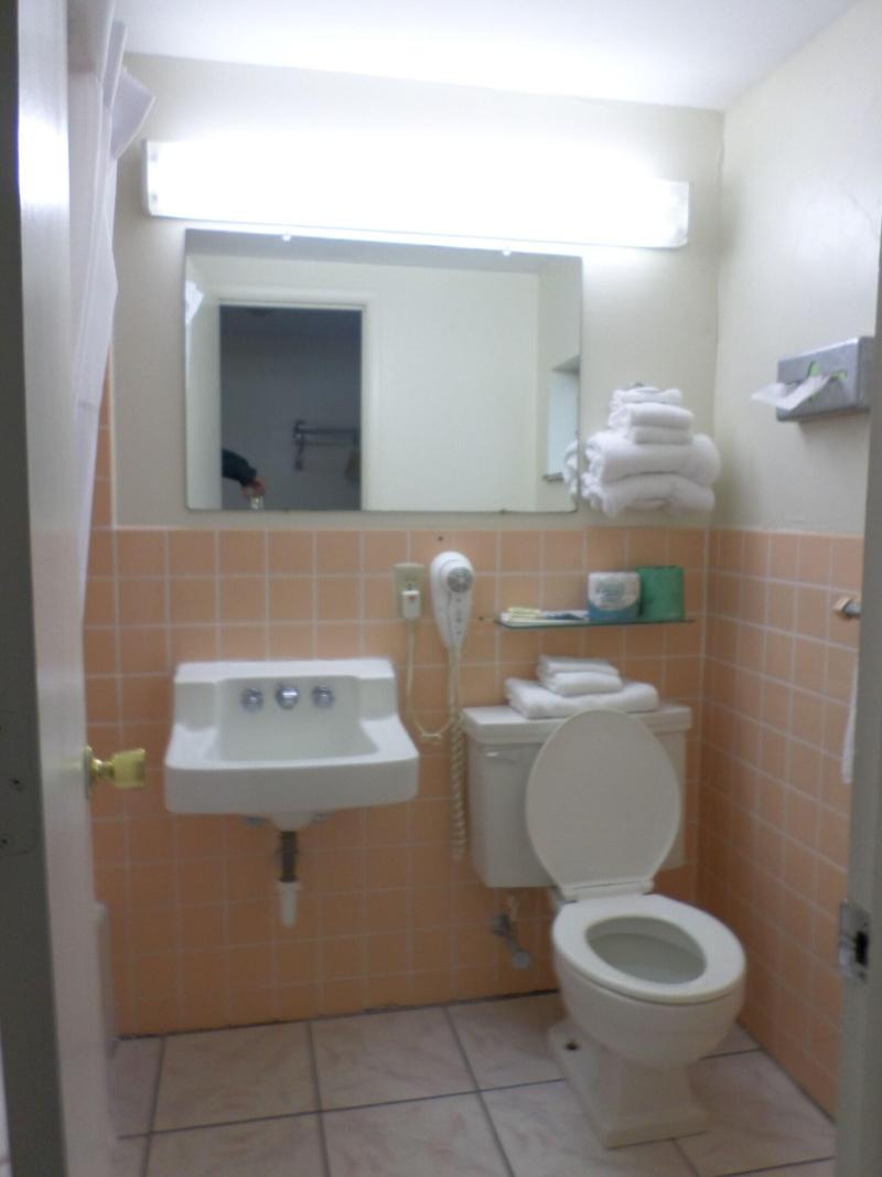 Knights Inn Oswego image