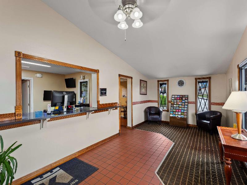 Knights Inn Ashland image
