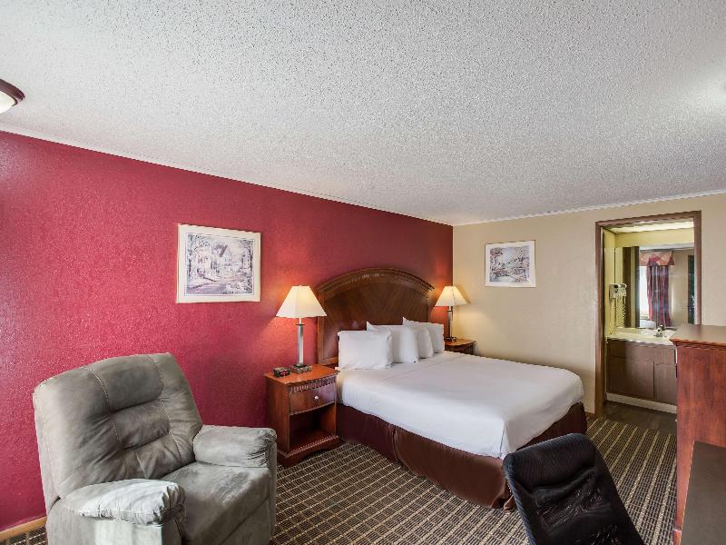 Knights Inn Ashland image
