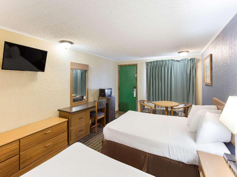 Knights Inn Ashland image