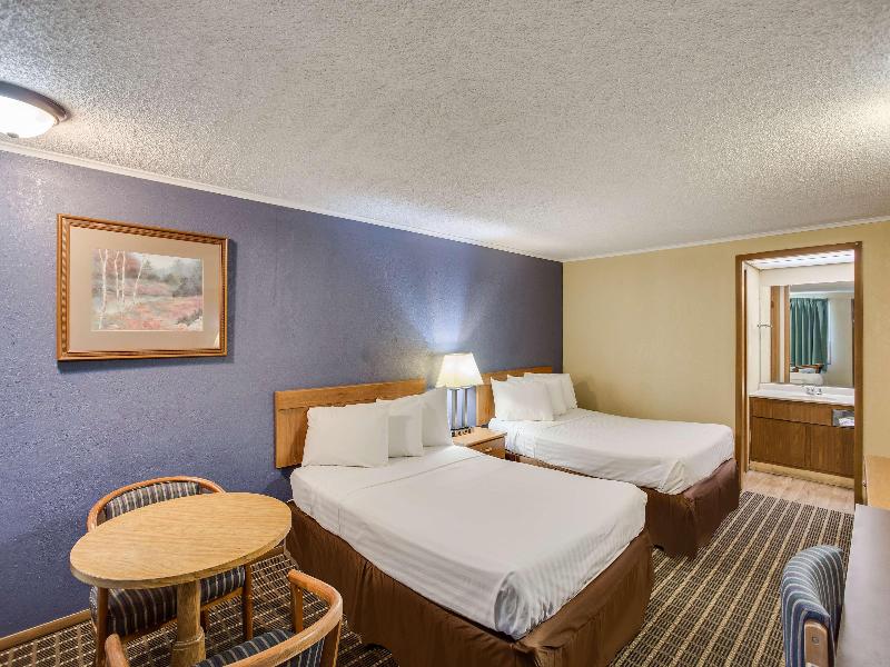 Knights Inn Ashland image