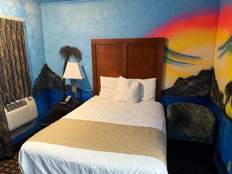 Travelodge By Wyndham Jackson North image