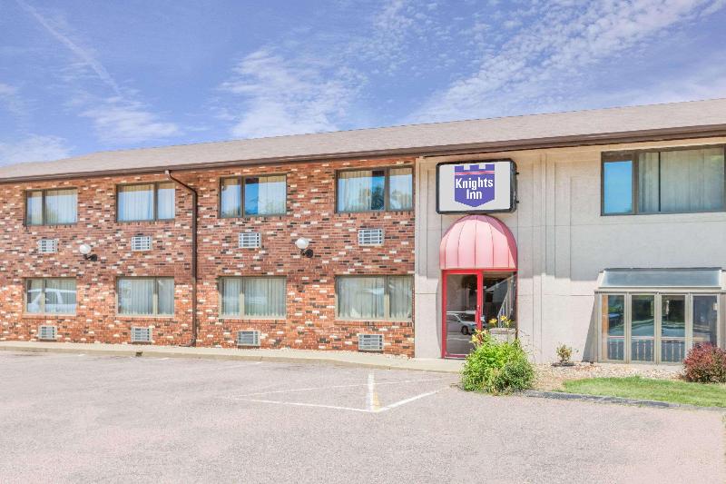 Knights Inn South Sioux City image