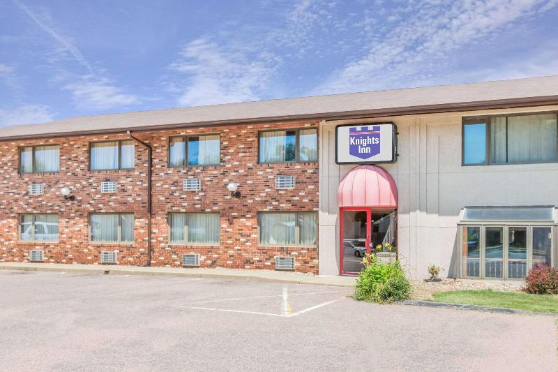 Knights Inn South Sioux City image