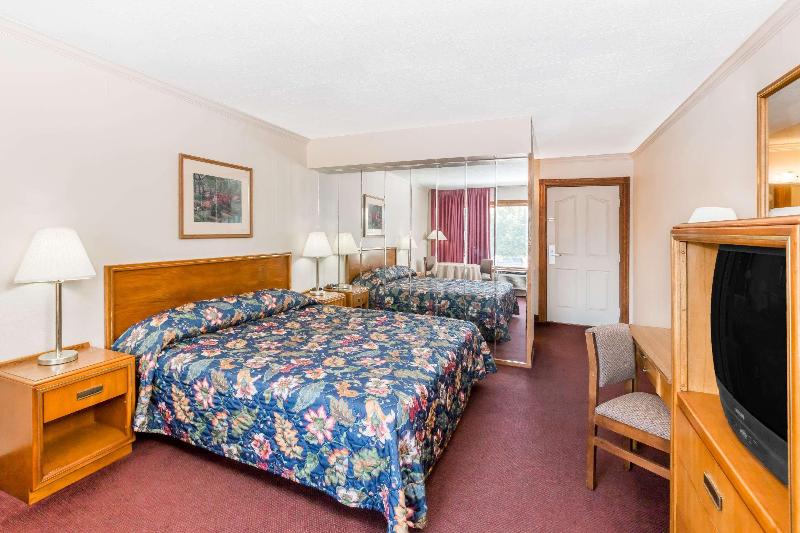 Knights Inn South Sioux City image
