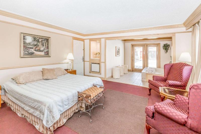 Knights Inn South Sioux City image