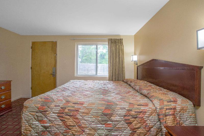 Knights Inn Tonawanda/Buffalo Area